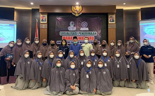 SMA Al-Maahira IIBS Malang Lakukan Learning Visit di UGM